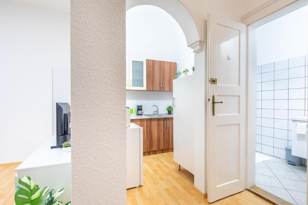 Very Central Convenient Flat บูดาเปสต์ ภายนอก รูปภาพ